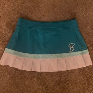 Sophie, Bella, turquoise and white tennis skirt